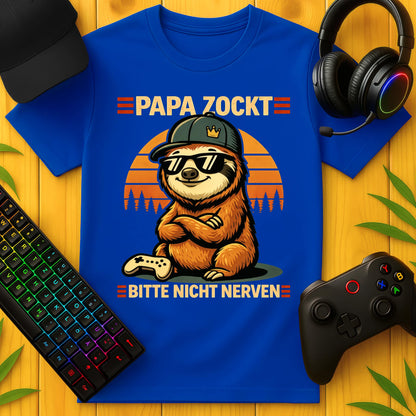 Papa Zockt Sloth cool T-Shirt